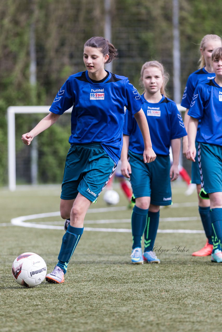 Bild 98 - B-Juniorinnen Pokalfinale VfL Oldesloe - Holstein Kiel : Ergebnis: 0:6